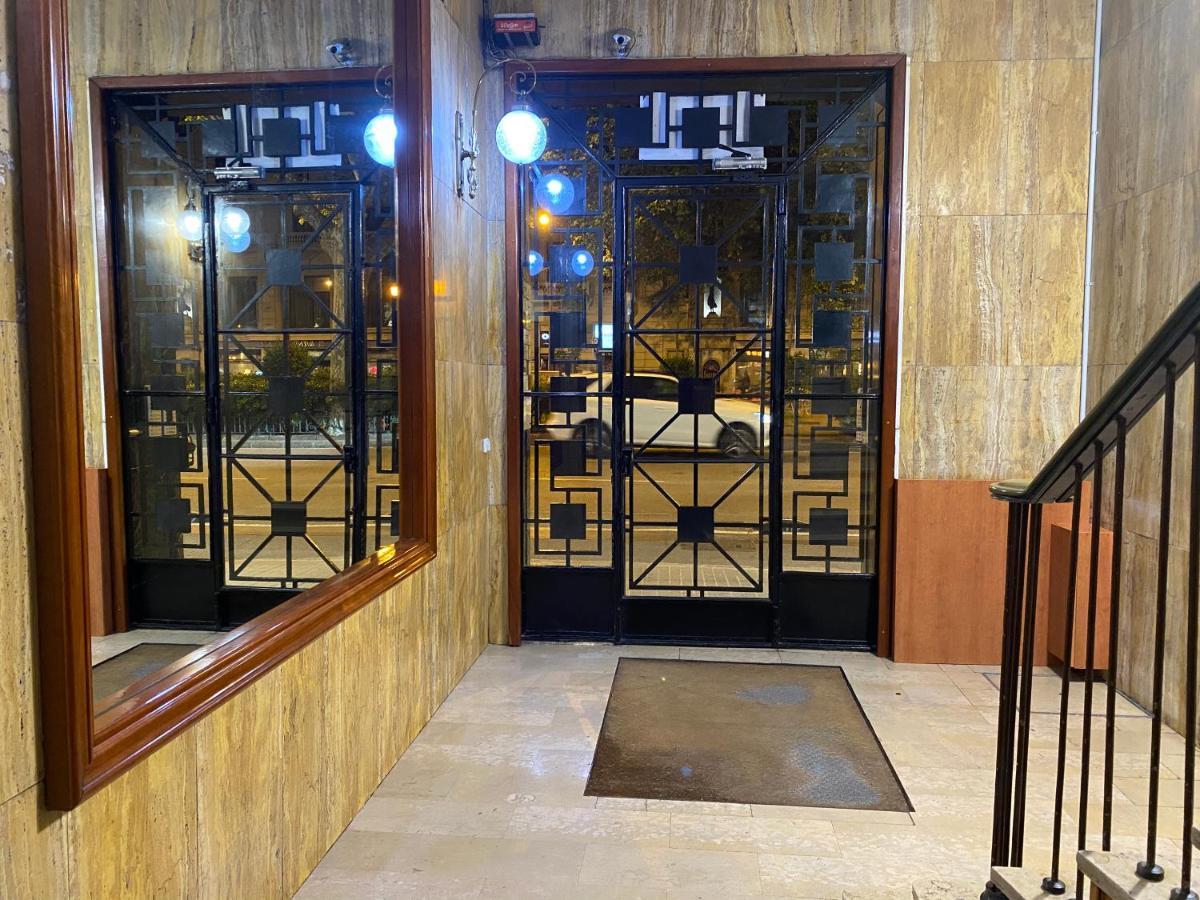 Hostal Granvia 628 Barcelona Exterior photo