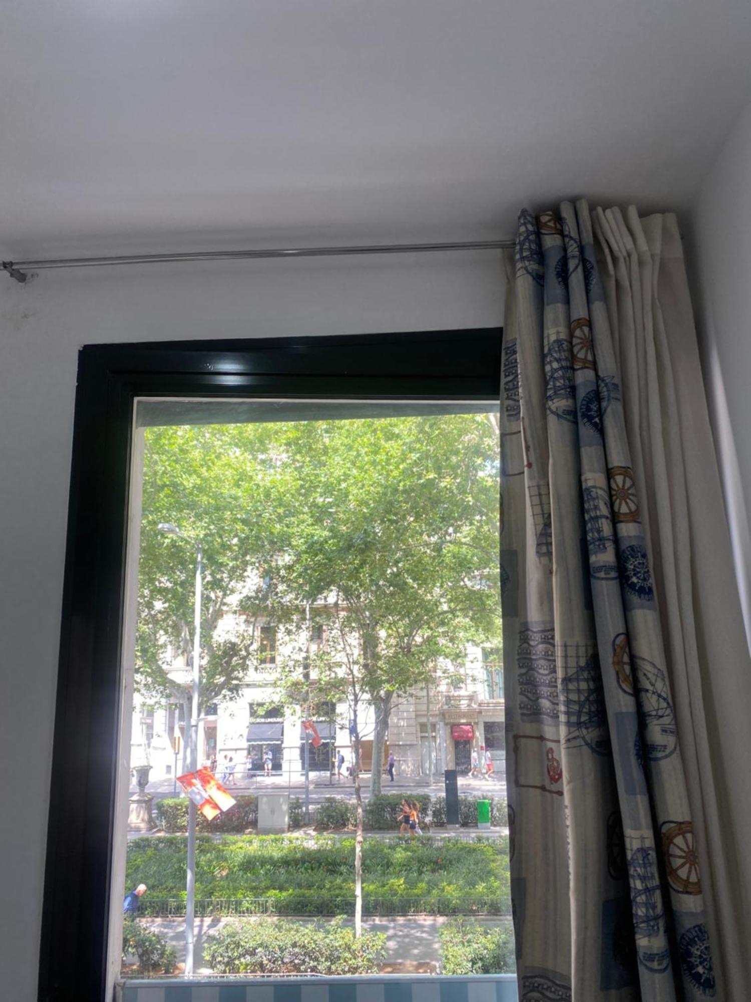 Hostal Granvia 628 Barcelona Exterior photo