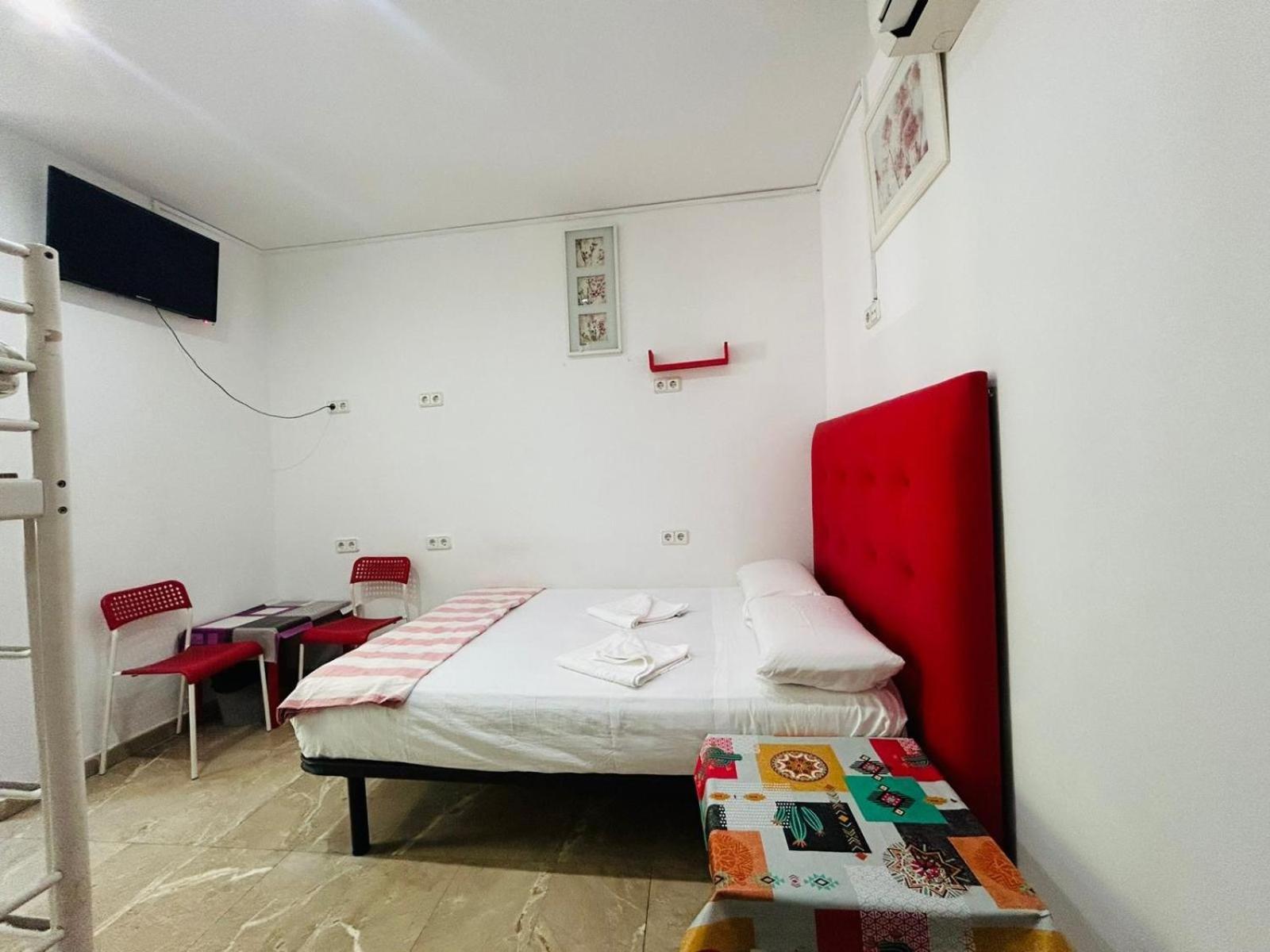 Hostal Granvia 628 Barcelona Exterior photo